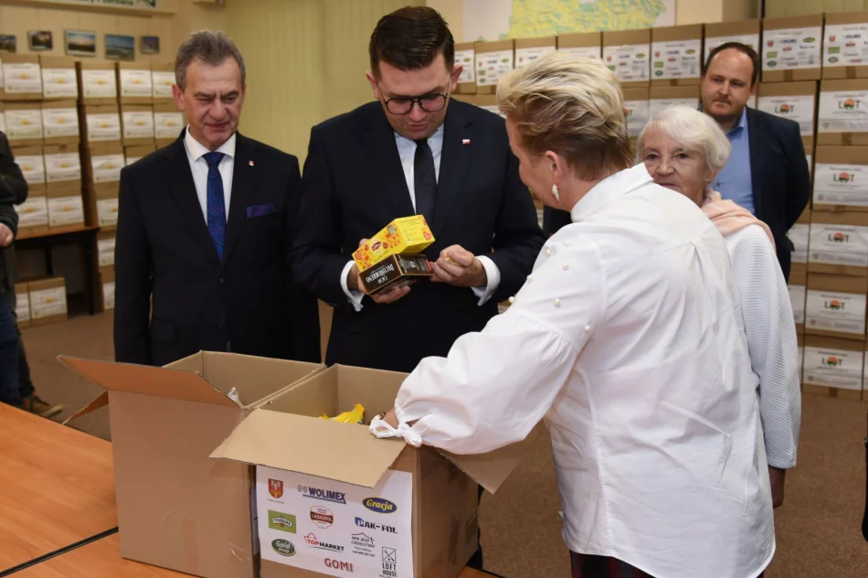 Do 484 potrzebujących osób trafią świąteczne paczki - zdjęcie 2