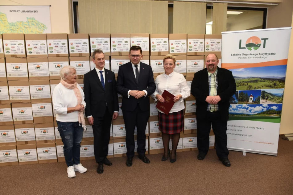 Do 484 potrzebujących osób trafią świąteczne paczki - zdjęcie 3