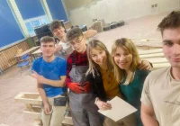 Młodzież tworzy w szkole strefy relaksu - zdjęcie główne