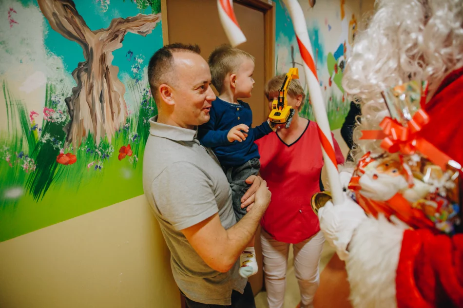 Uśmiech zagościł na twarzach małych pacjentów - zdjęcie 8