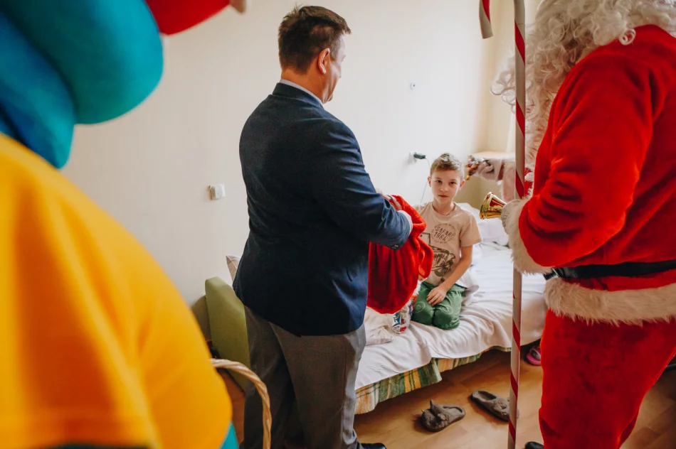 Uśmiech zagościł na twarzach małych pacjentów - zdjęcie 10