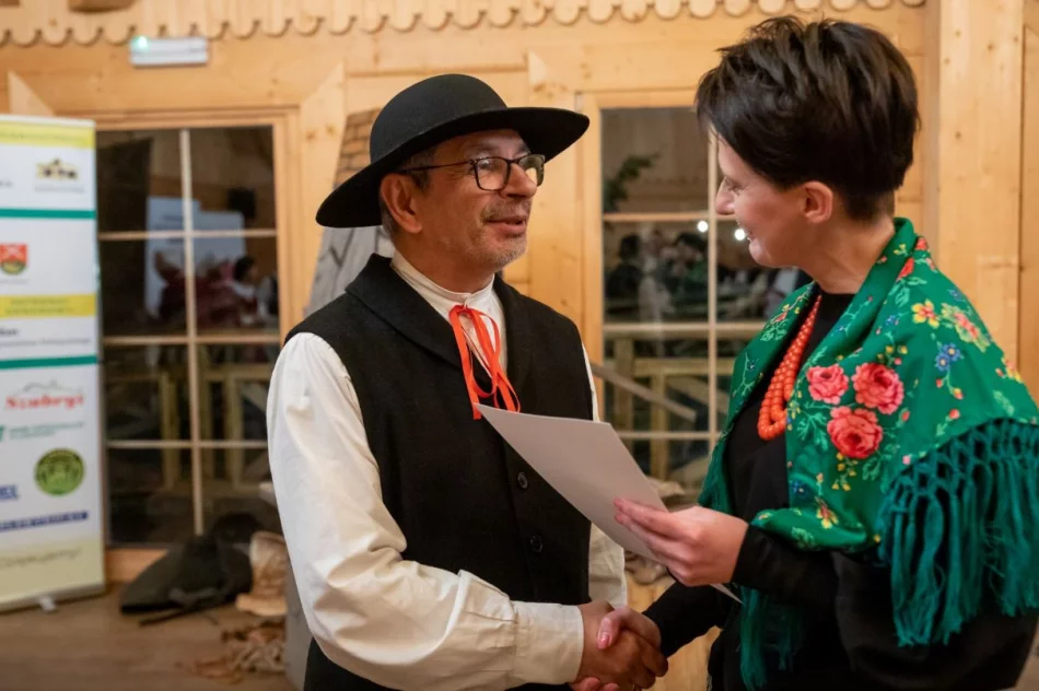 Konkurs gry na wyjątkowym instrumencie - zdjęcie 17