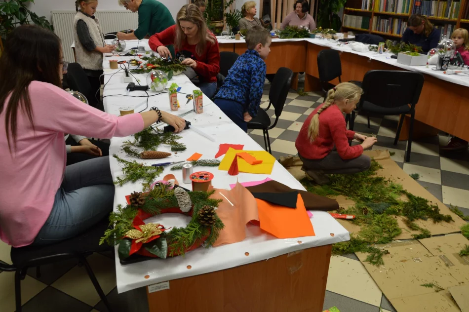 "Nic tak nie cieszy, jak samodzielnie wykonana dekoracja świąteczna" - zdjęcie 2