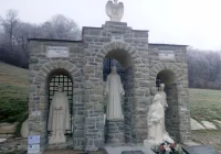 Odnowiono pomnik ofiar II wojny światowej  - zdjęcie główne