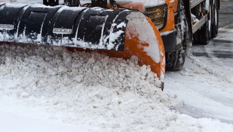GDDKiA: przelotne opady śniegu lub mżawki mogą utrudniać jazdę kierowcom - zdjęcie 1