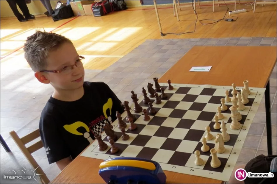 Turniej Szachowy z okazji Dnia Dziecka - zdjęcie 2