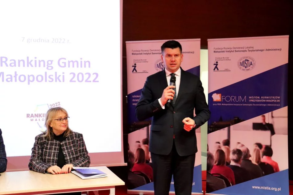 Miasto Limanowa liderem powiatu limanowskiego w Rankingu Gmin Małopolski 2022 - zdjęcie 6