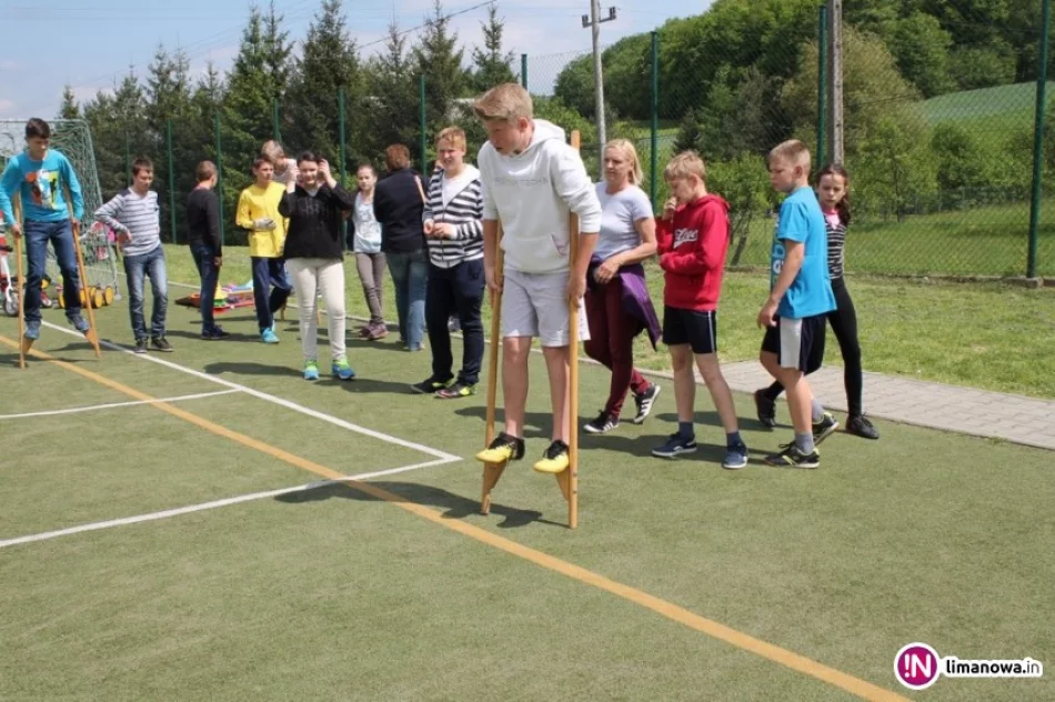 „WESOŁO I ZDROWO, BO NA SPORTOWO” W SZKOLE PODSTAWOWEJ W NOWYM RYBIU - zdjęcie 2