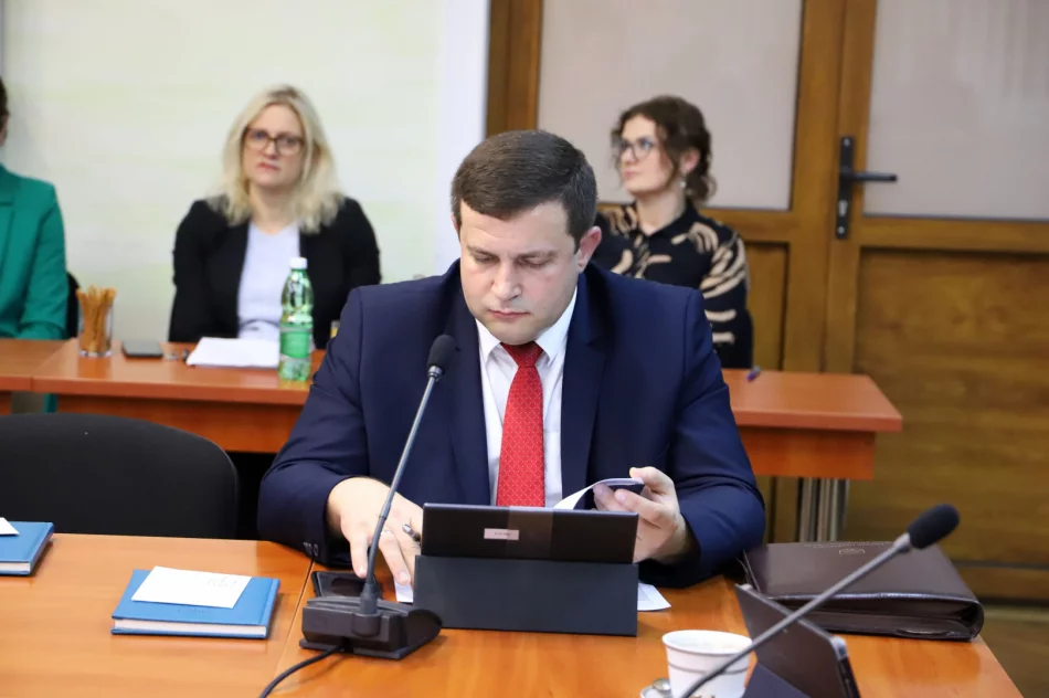 Informacja o XXVIII sesji Rady Gminy Limanowa - zdjęcie 18