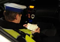 Przepisy dotyczące zatrzymywania prawa jazdy - niezgodne z konstytucją - zdjęcie główne