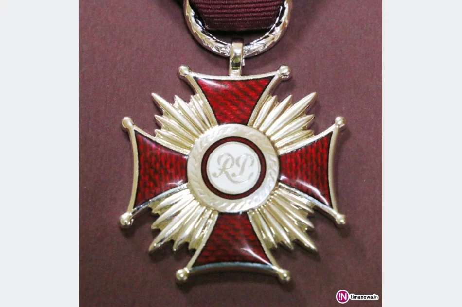 Burmistrz Władysław Bieda odznaczony przez Prezydenta RP! - zdjęcie 2