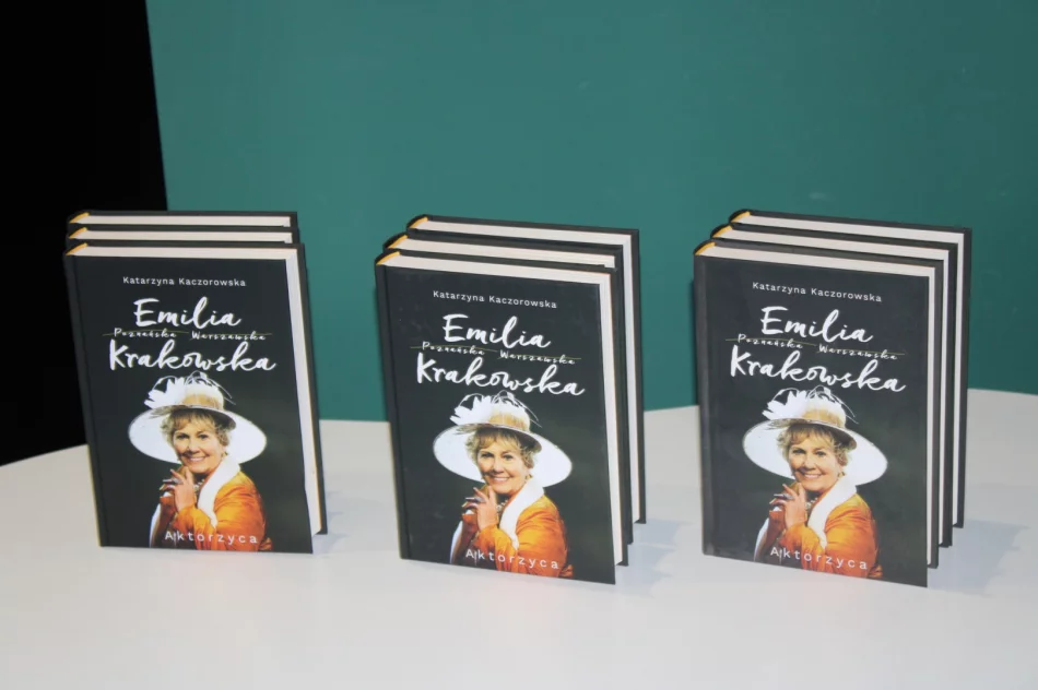 Mroźne grudniowe popołudnie w towarzystwie Emilii Krakowskiej w limanowskiej bibliotece - zdjęcie 11