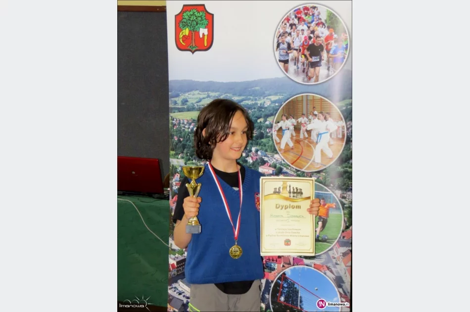 Turniej Szachowy z okazji Dnia Dziecka - zdjęcie 3