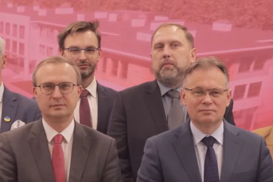 Umowa na budowę bazy WOT podpisana - zdjęcie 3