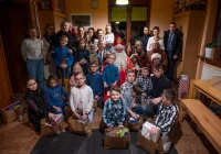 Przywieźli prezenty do domu dziecka na Limanowszczyźnie - zdjęcie główne