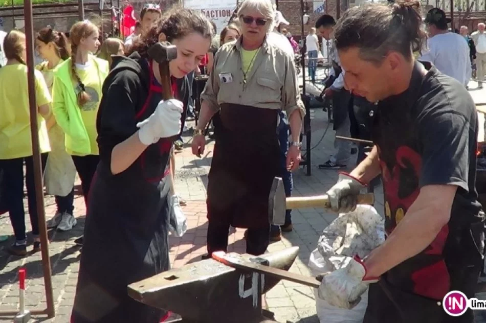 Władysław Raczek na 'XIII Święcie Kowali' na Ukrainie - zdjęcie 4