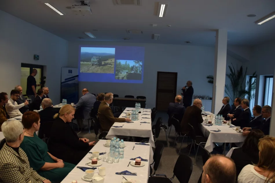 "Budowa wieży widokowej nie była łatwym zadaniem" - zdjęcie 14