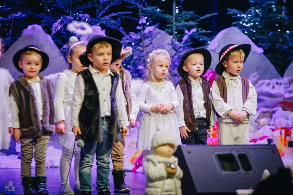 X Międzyprzedszkolny Konkurs Kolęd i Pastorałek - zdjęcie 13