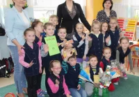 Dzieci ze Starej Wsi nr 1 dbają o swoje środowisko! - zdjęcie główne