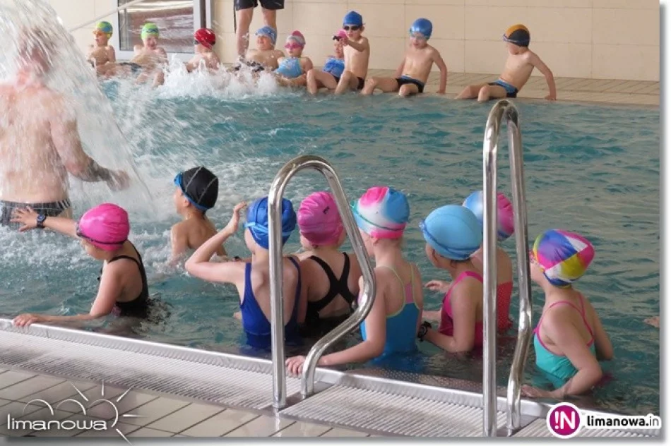 Uczniowie 'Trójki' uczą się pływać! - zdjęcie 2