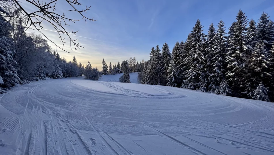 Otwarta kolejna stacja narciarska w regionie. Harmonogram jazdy w Święta - zdjęcie 1