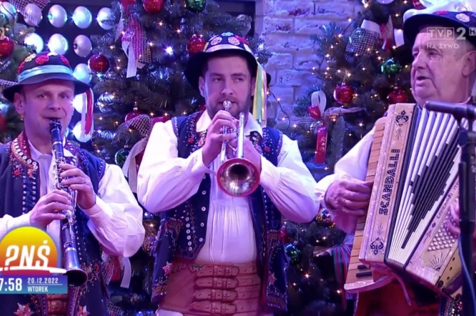 Kolędnicy z Limanowszczyzny na telewizyjnej antenie - zdjęcie 8