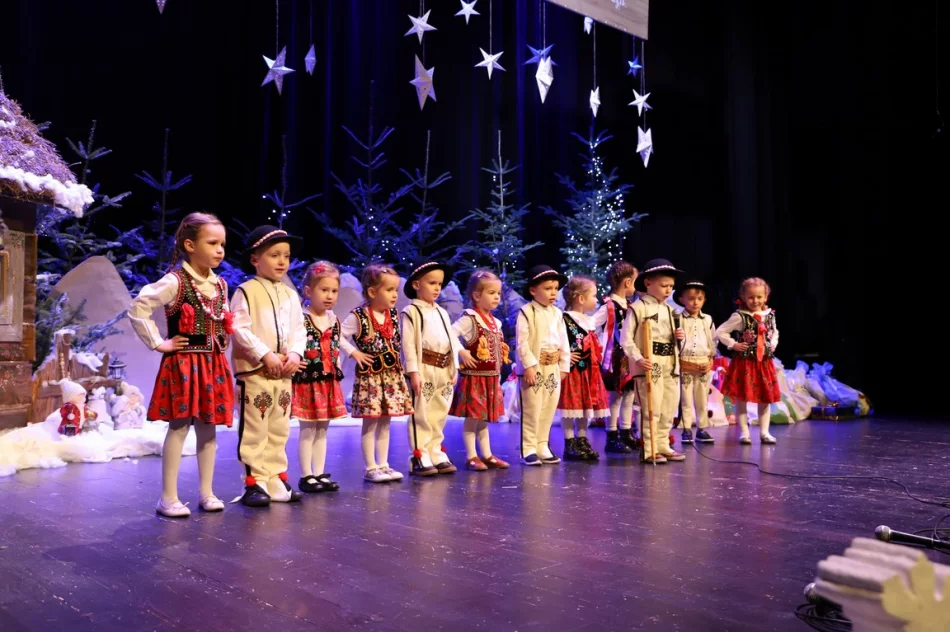X Międzyprzedszkolny Konkurs Kolęd i Pastorałek - zdjęcie 10