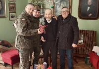 Żołnierze 11 MBOT pamiętali o kombatantach na święta - zdjęcie główne