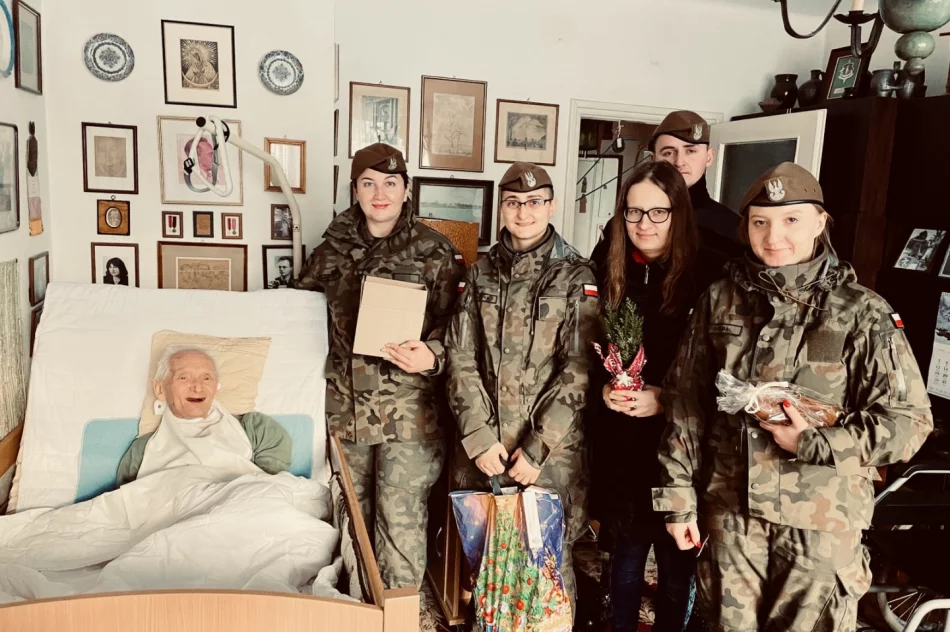 Żołnierze 11 MBOT pamiętali o kombatantach na święta - zdjęcie 4