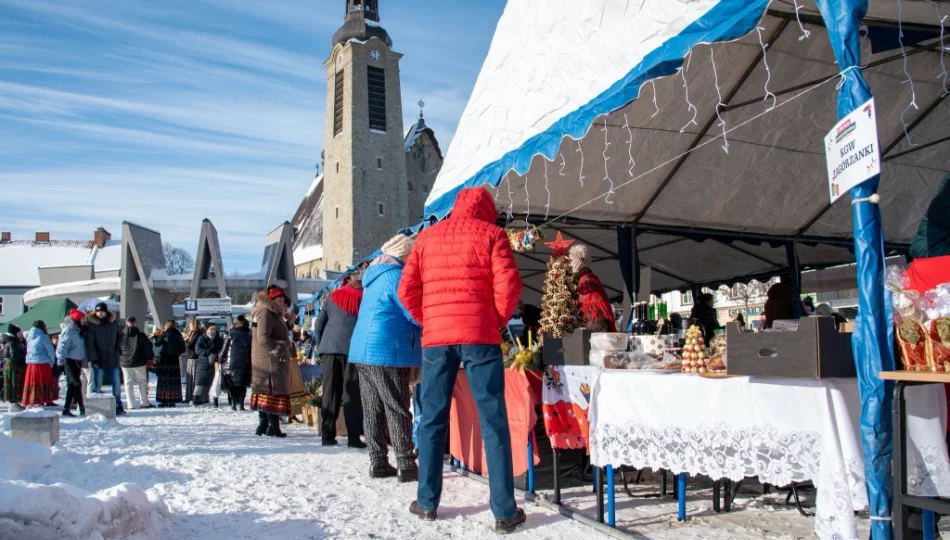 Kolejna edycja świątecznego kiermaszu - zdjęcie 1