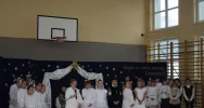 Jasełka w Szkole Podstawowej nr 1 w Męcinie - zdjęcie 4