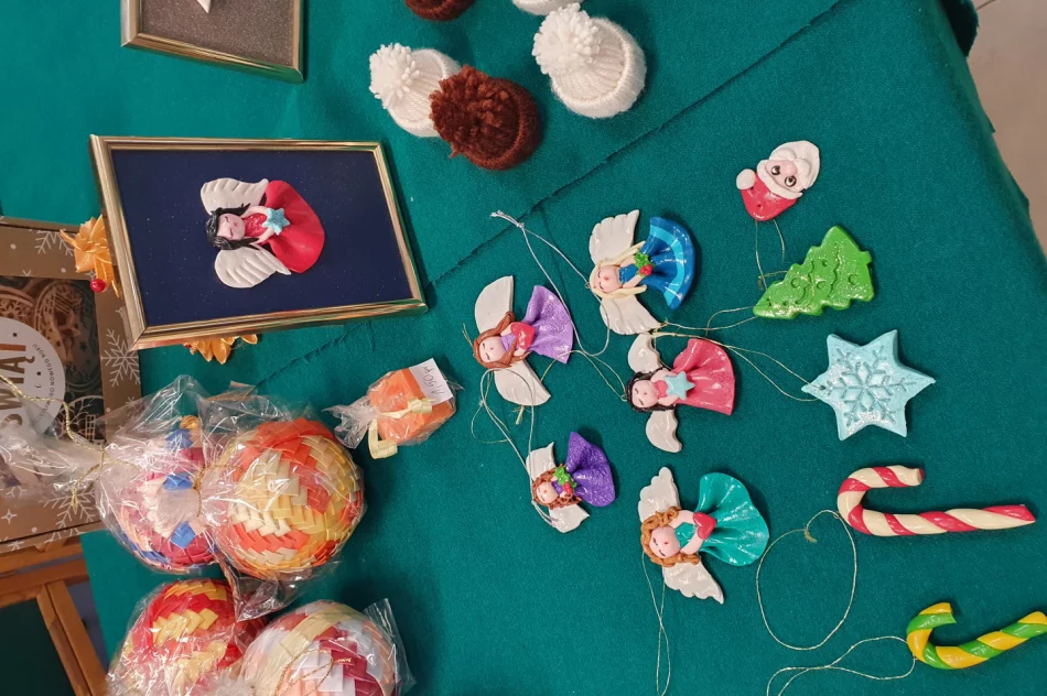 Bożonarodzeniowy kiermasz - zdjęcie 8