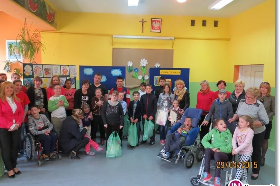 Międzyszkolny Konkurs Plastyczny pod hasłem „W świecie bajek”. - zdjęcie 4