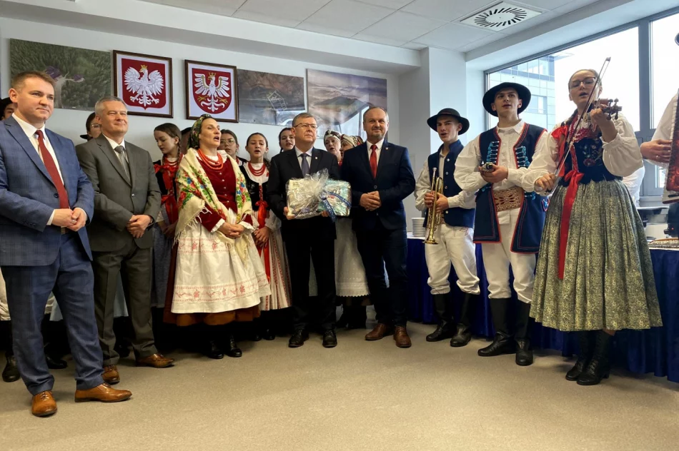 Z kolędą u Marszałka Województwa Małopolskiego Witolda Kozłowskiego - zdjęcie 4