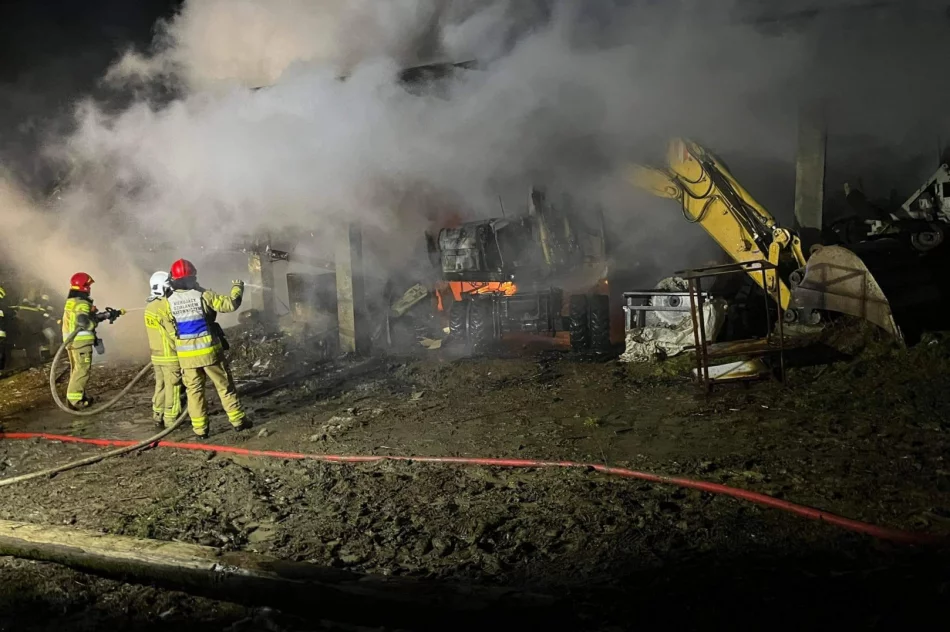 Zabudowania i sprzęt strawił ogień, 250 tys. zł strat - zdjęcie 8
