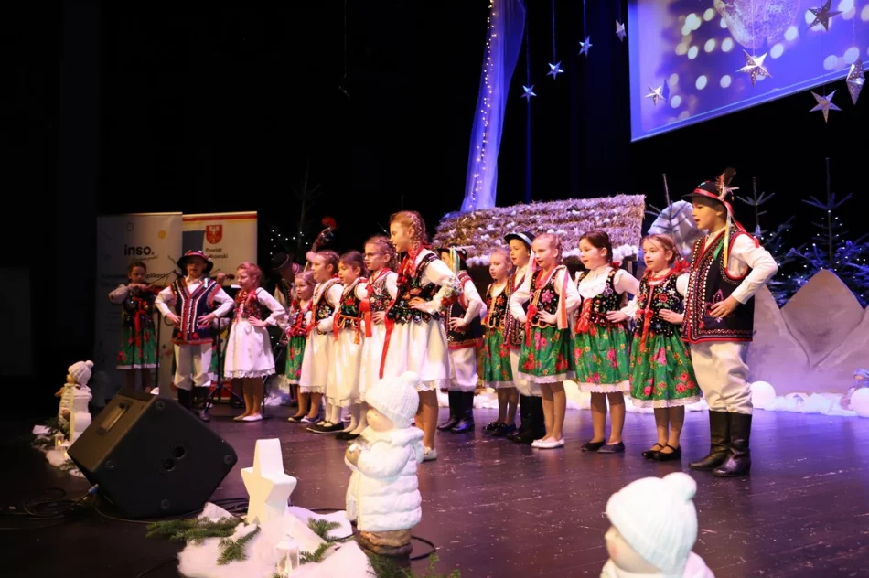 II Międzyszkolny Konkurs Kolęd i Pastorałek „Gore Gwiazda Juzusowi”. - zdjęcie 15