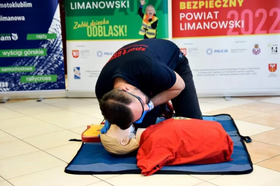 Szkole przekazano defibrylator AED - zdjęcie 8