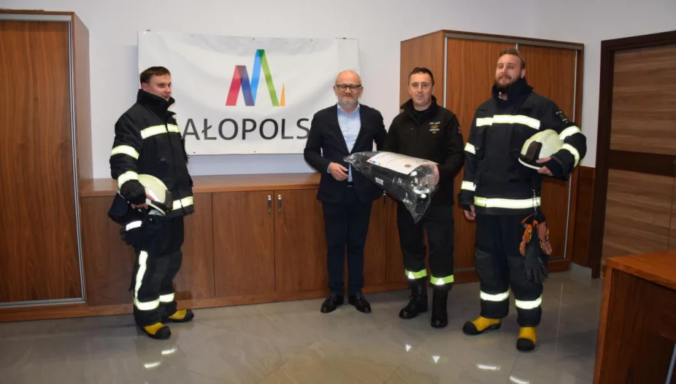 Nowe mundury strażaków-ochotników - zdjęcie 1