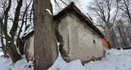 Kiedy zdegradowane budynki podworskie doczekają się odnowienia? - zdjęcie 5