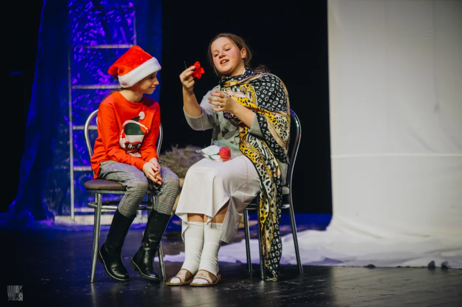 Szkolne Jasełka 2022 w Zespole Szkół Samorządowych nr 1 w Limanowej - zdjęcie 3