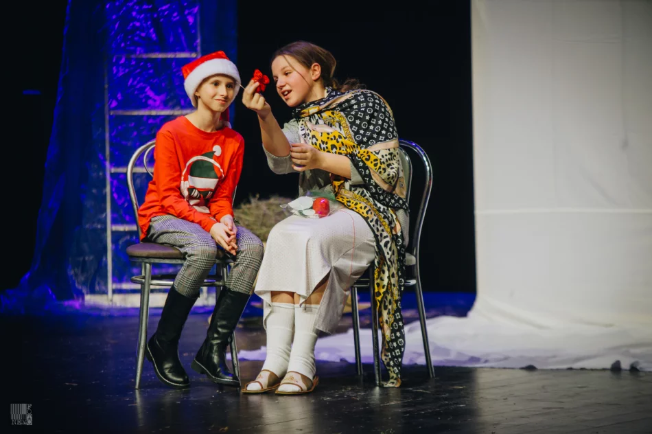 Szkolne Jasełka 2022 w Zespole Szkół Samorządowych nr 1 w Limanowej - zdjęcie 4