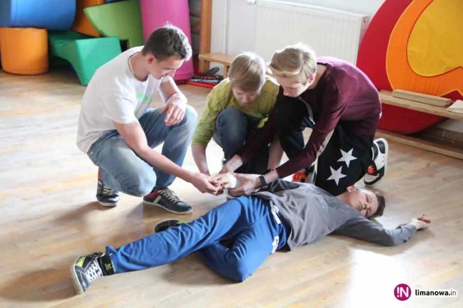 Turniej Bezpieczeństwa w Ruchu Drogowym - eliminacje gminne - zdjęcie 3