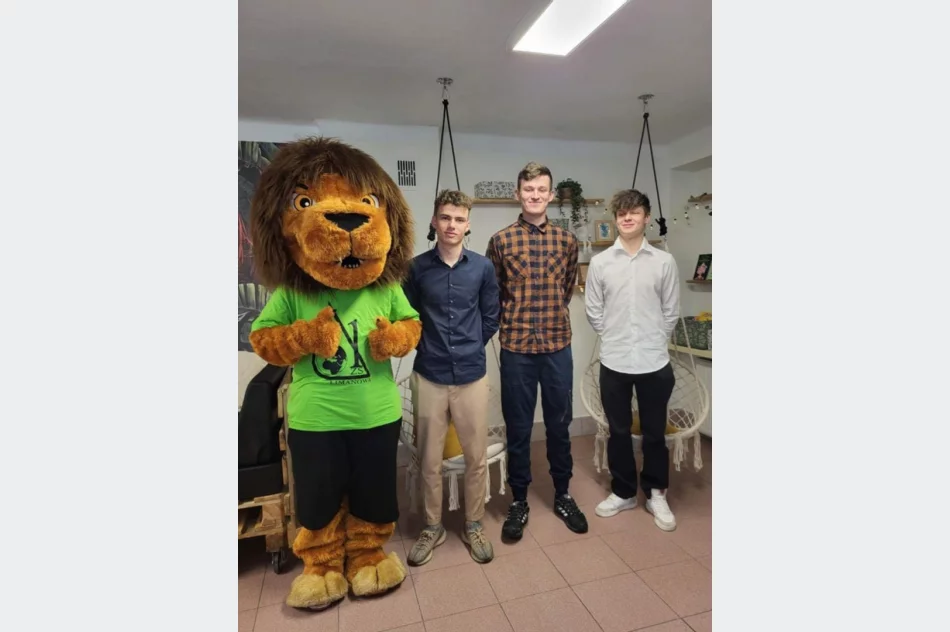 W szkole otwarto strefę relaksu - zdjęcie 10