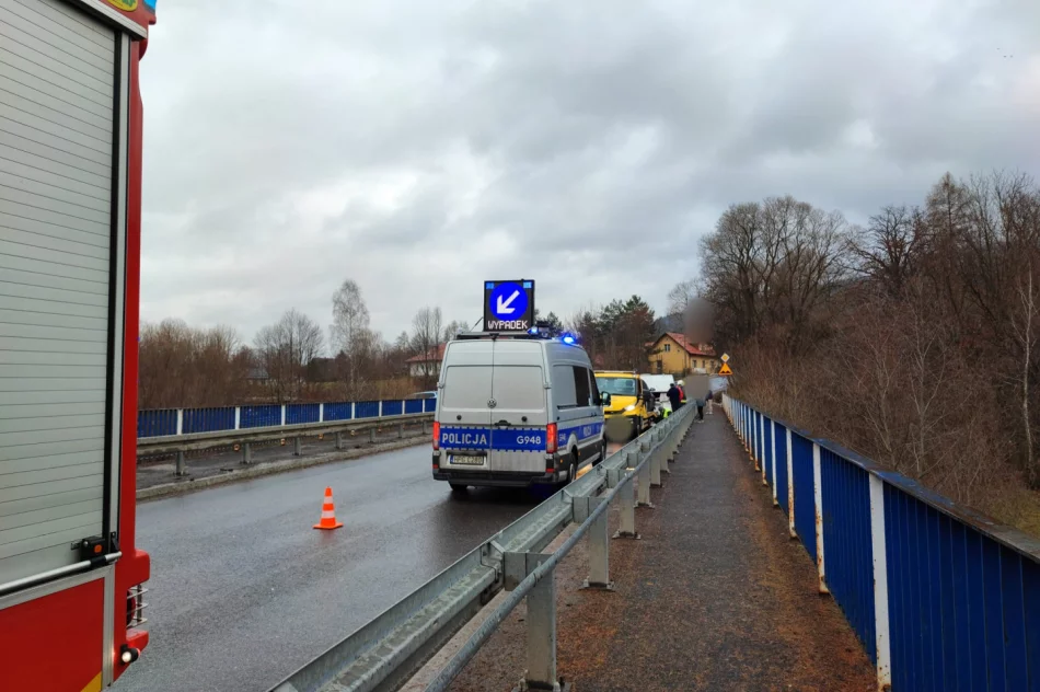 Źle zamocował przyczepę, rozbiła się o inne auto - zdjęcie 3