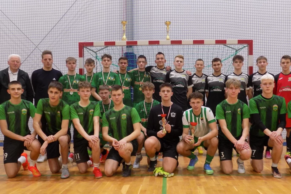 Pierwsi mistrzowie halowych mistrzostw LPPN - zdjęcie 2