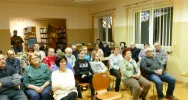 Spotkanie przy szopce z kolędą w bibliotece w Nowym Rybiu - zdjęcie 5