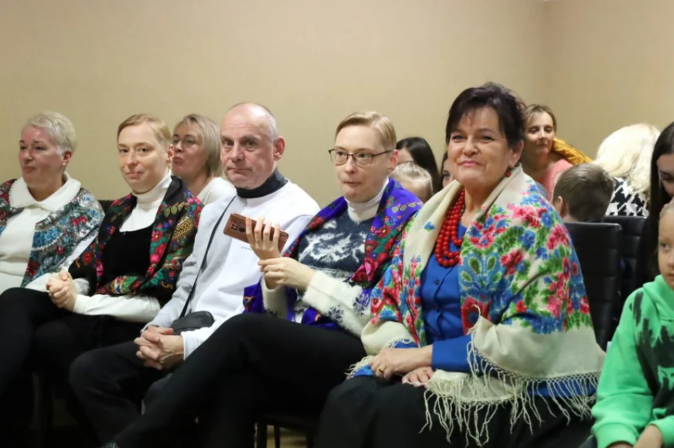 Wigilia - Historia Lachów limanowskich kapliczkami pisana - zdjęcie 13