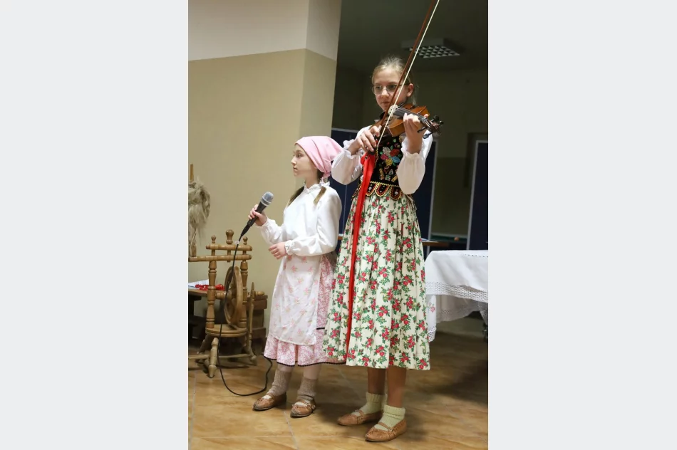 Wigilia - Historia Lachów limanowskich kapliczkami pisana - zdjęcie 19