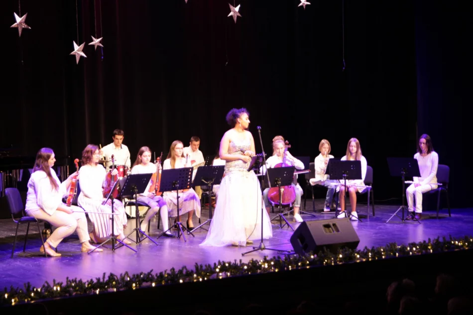 Pokazali piękno polskich kolęd i pastorałek - zdjęcie 18