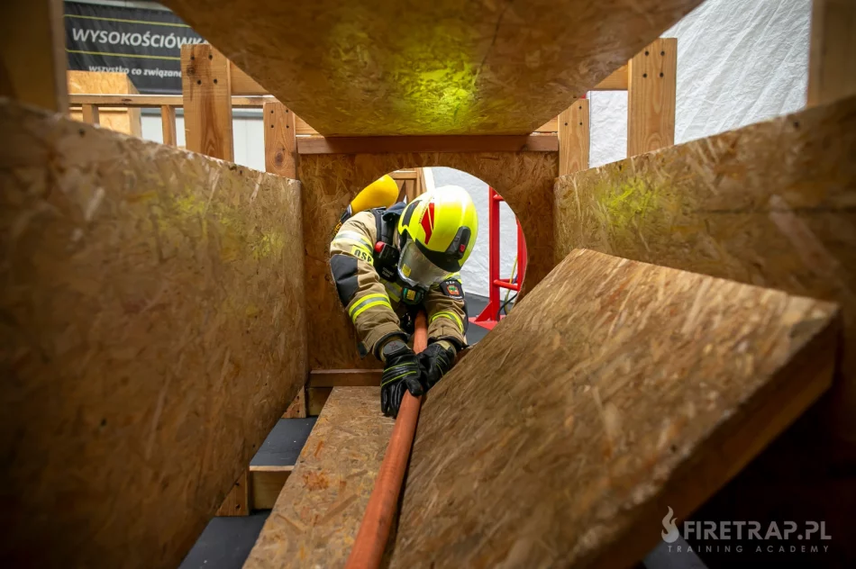 Druhowie z OSP Limanowa podnieśli swoje kwalifikacje w ramach konkursu Narodowego Instytutu Wolności - zdjęcie 7